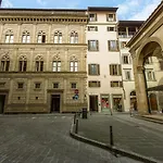 Apartment Duomo Vigna Nuova By Halldis