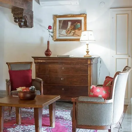 Apartment Duomo Vigna Nuova By Halldis